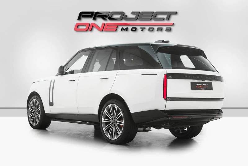 2026 Land Rover Range Rover AUTOBIOGRAPHY P530 thumbnail 4