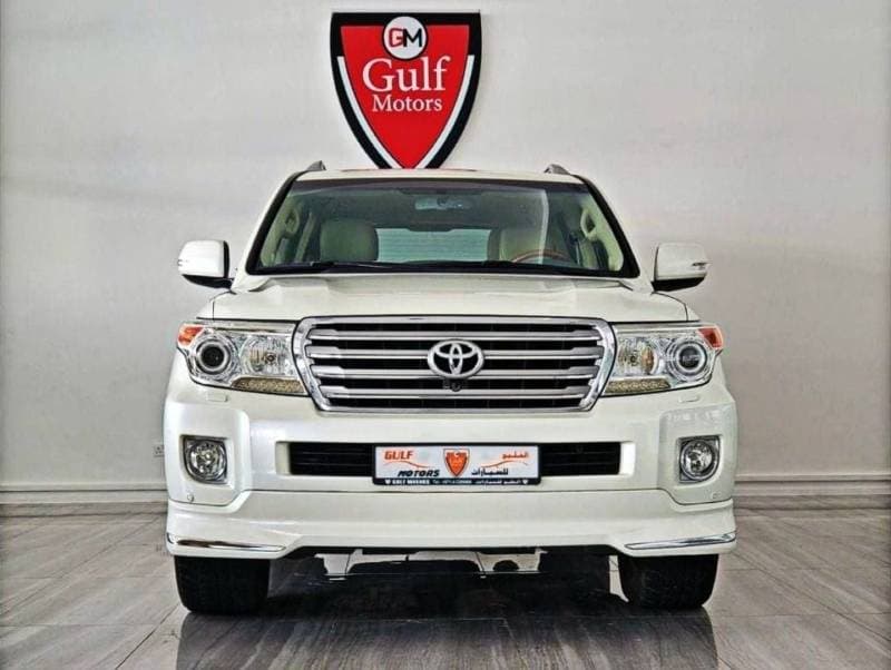 2013 Toyota Land Cruiser VXR thumbnail 2