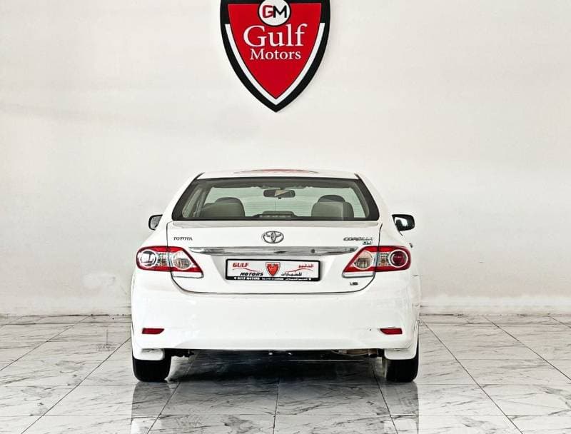 2013 Toyota Corolla XLI thumbnail 5
