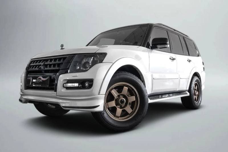 2020 Mitsubishi Pajero GLS H/L SIGNATURE EDI thumbnail 5