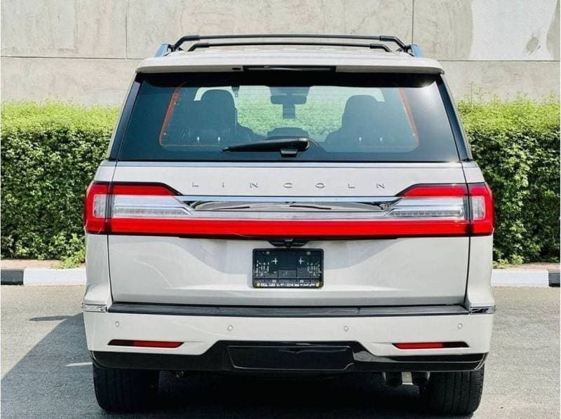 2019 Lincoln Navigator RESERVE thumbnail 6