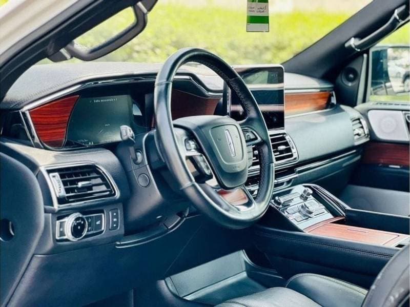 2019 Lincoln Navigator RESERVE thumbnail 8