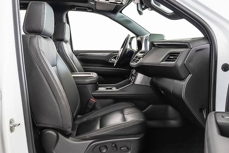 2023 Chevrolet Tahoe RST thumbnail 8