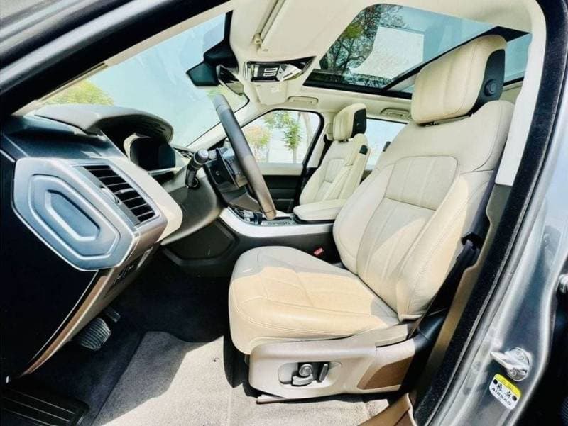 2019 Land Rover Range Rover HSE thumbnail 8