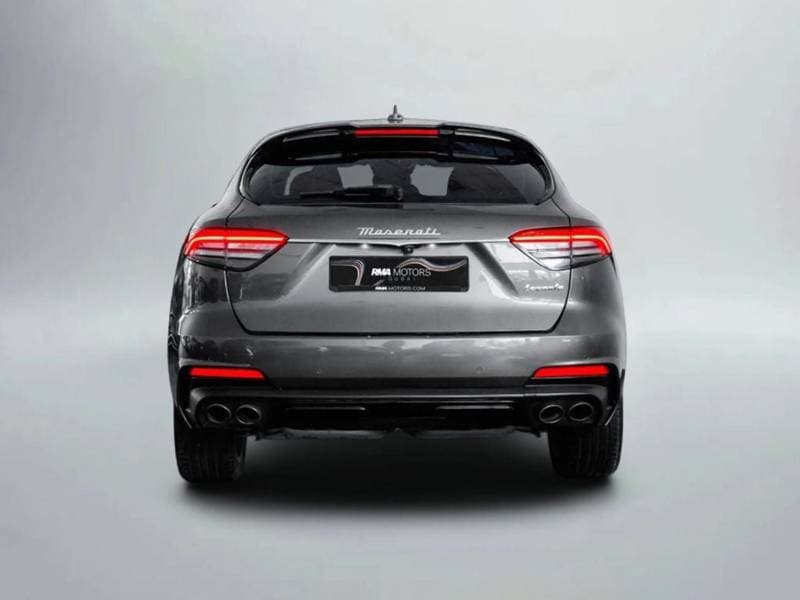 2022 Maserati Levante MODENA thumbnail 4
