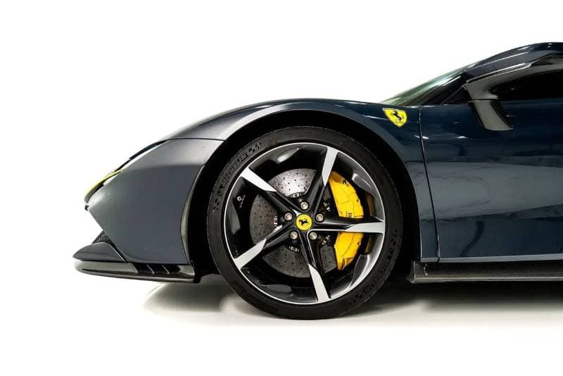 2023 Ferrari SF90 thumbnail 6