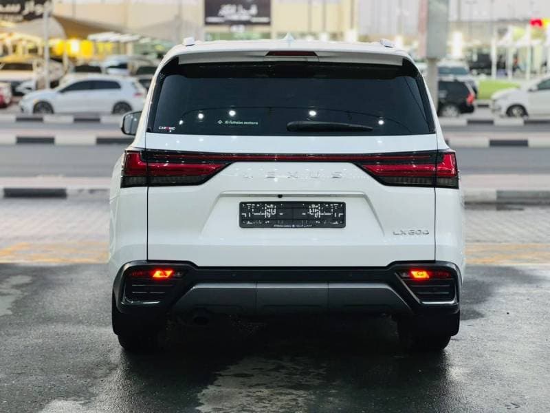 2024 Lexus LX600 PRESTIGE thumbnail 4