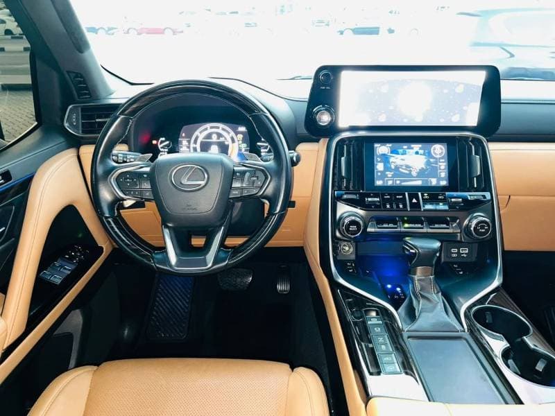 2024 Lexus LX600 PRESTIGE thumbnail 8