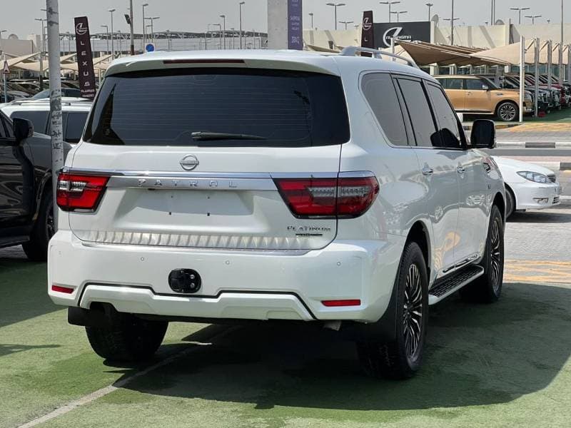 2024 Nissan Patrol LE PLATINUM CITY thumbnail 5