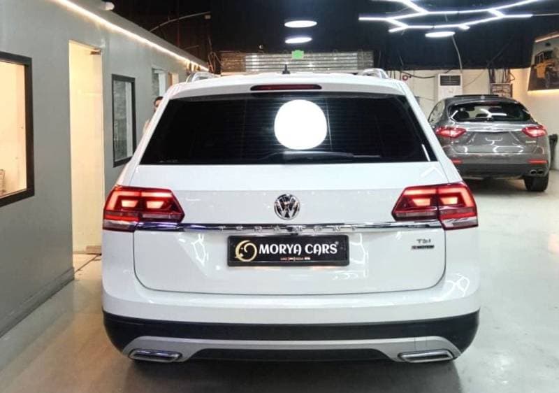 2018 Volkswagen Teramont SE thumbnail 4