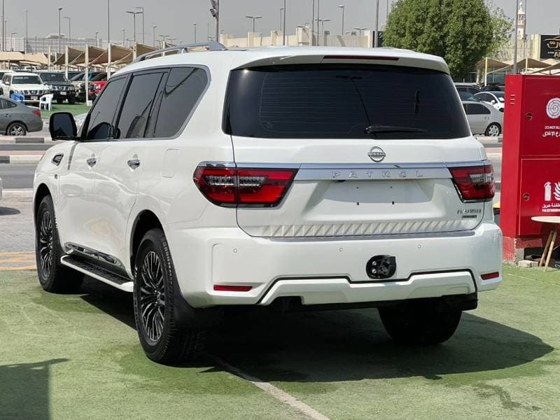 2024 Nissan Patrol LE PLATINUM CITY thumbnail 6