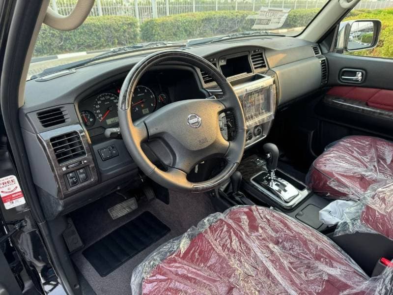 2024 Nissan Patrol SUPER SAFARI thumbnail 6