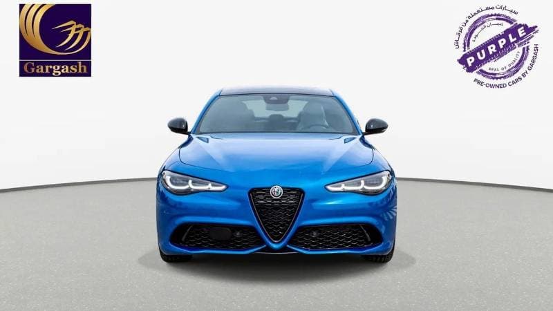 2024 Alfa Romeo Giulia VELOCE thumbnail 2