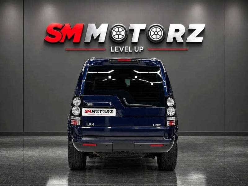 2016 Land Rover LR4 HSE thumbnail 4