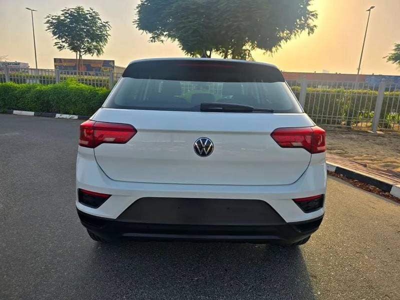 2021 Volkswagen T ROC TREND thumbnail 4