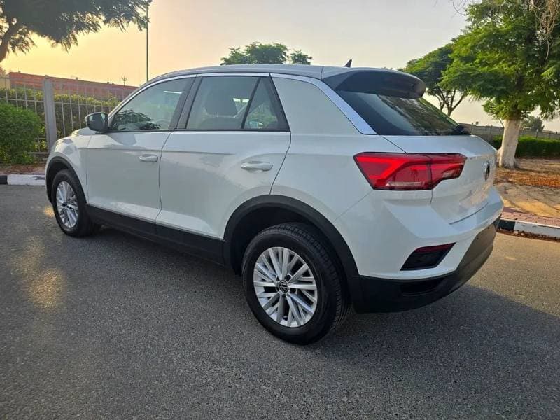 2021 Volkswagen T ROC TREND thumbnail 3