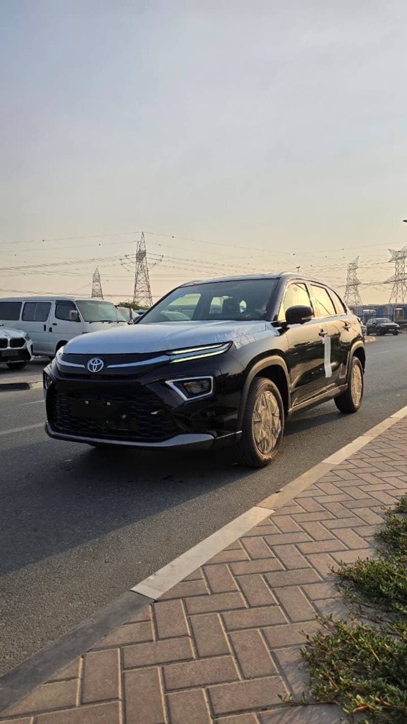 2026 Toyota Urban Cruiser GLX thumbnail 2