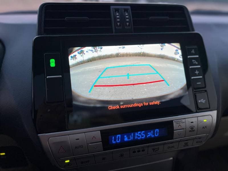 2022 Toyota Land Cruiser GXR thumbnail 7