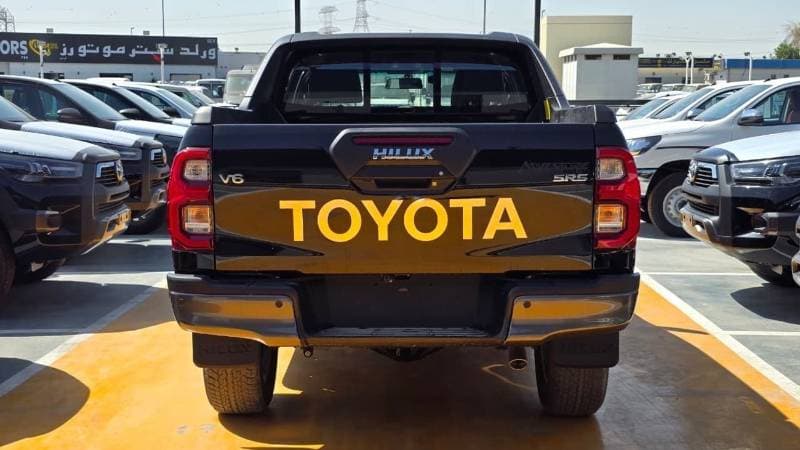 2026 Toyota Hilux ADVENTURE thumbnail 3