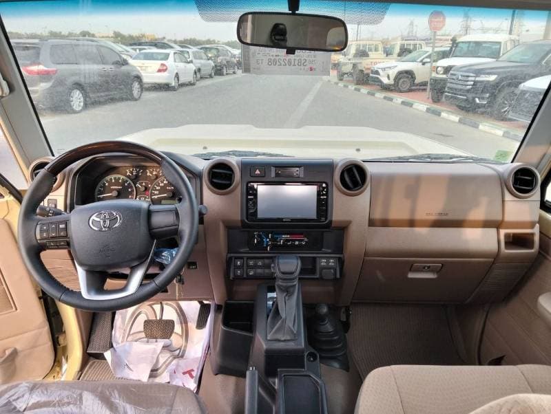 2026 Toyota Land Cruiser Pick Up thumbnail 4