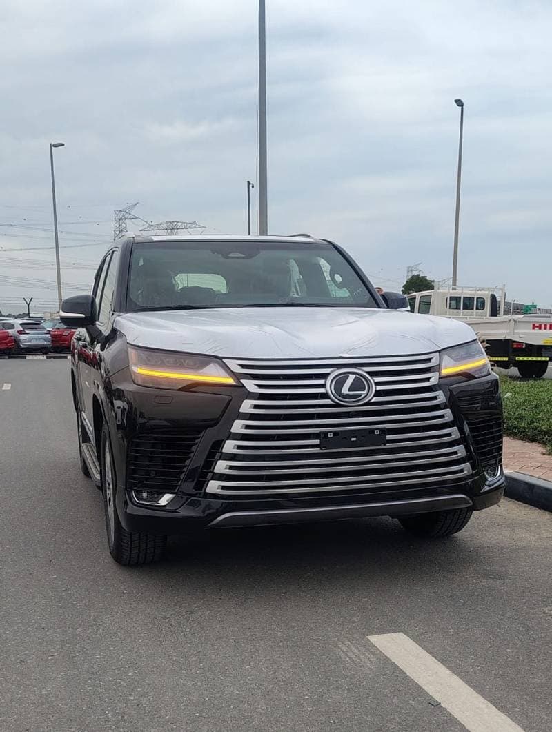 2026 Lexus LX700h SIGNATURE thumbnail 2