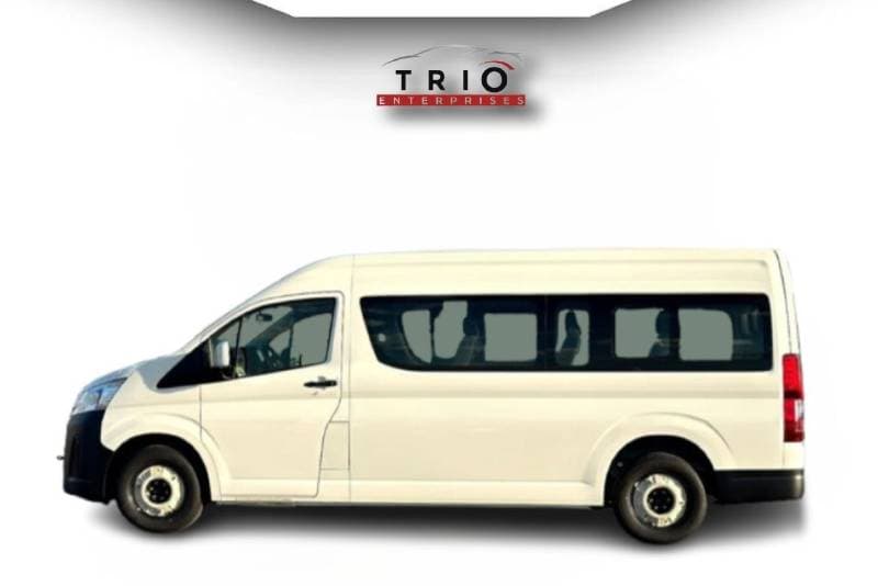 2026 Toyota Hiace GL thumbnail 3