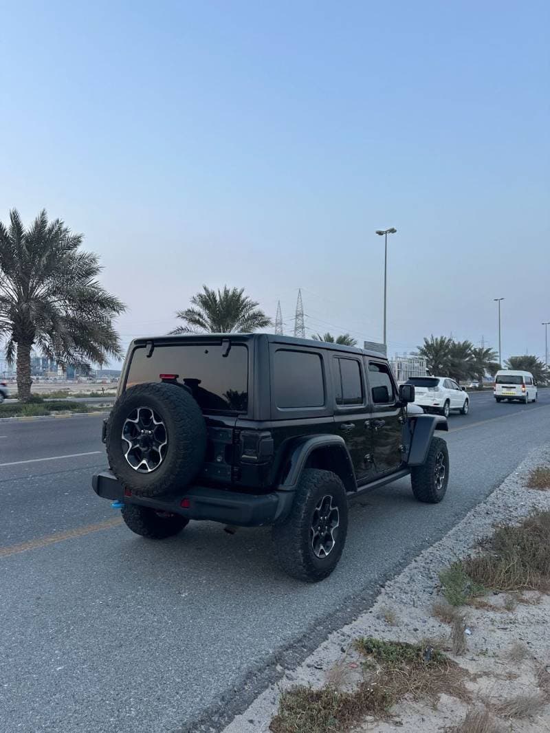 2022 Jeep Wrangler Unlimited RUBICON thumbnail 4