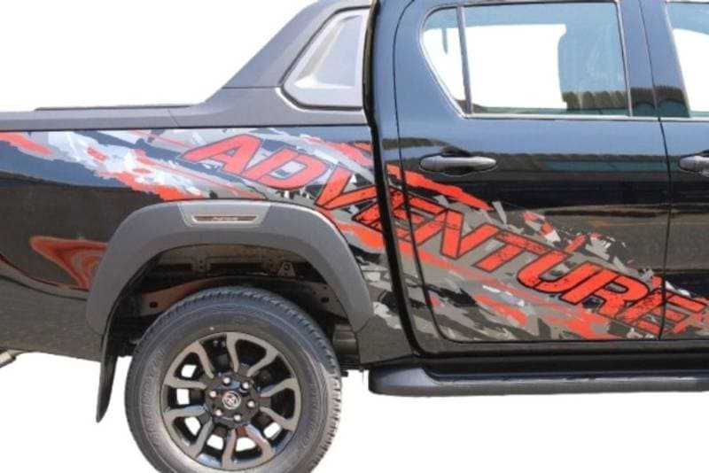 2026 Toyota Hilux ADVENTURE thumbnail 5