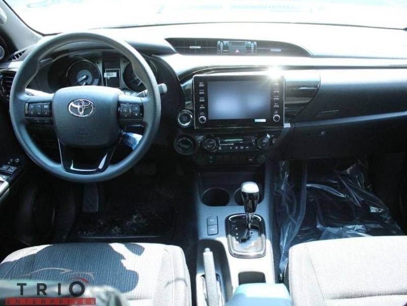 2026 Toyota Hilux ADVENTURE thumbnail 6