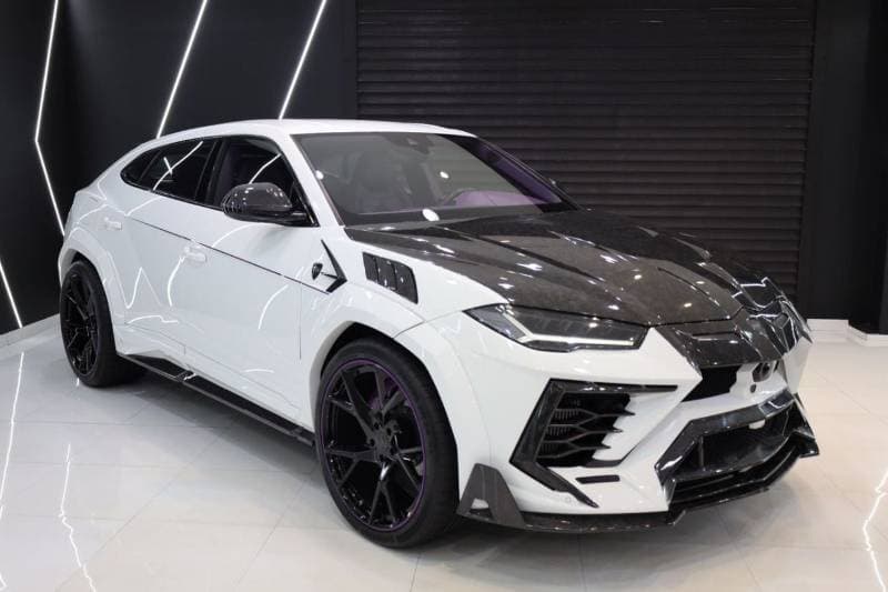 2019 Lamborghini Urus Mansory thumbnail 3