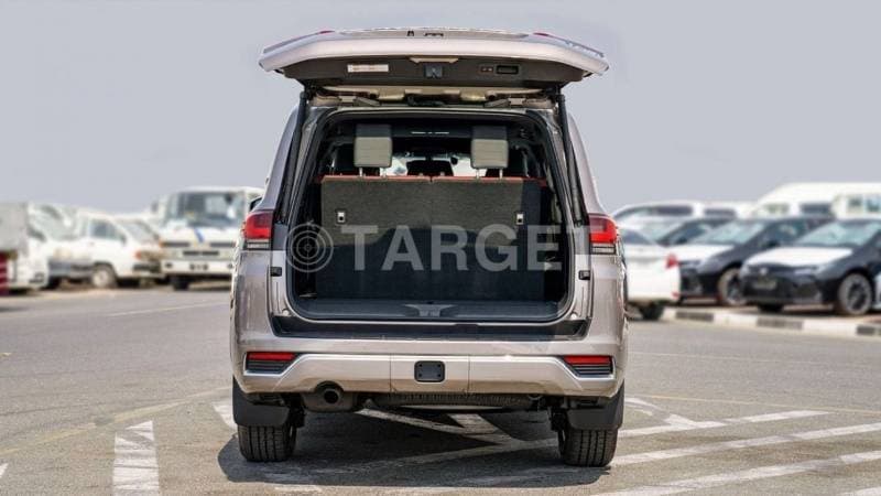 2024 Toyota Land Cruiser VXR thumbnail 8