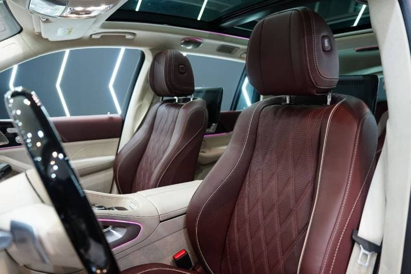 2024 Mercedes Benz GLS 600 MAYBACH thumbnail 6