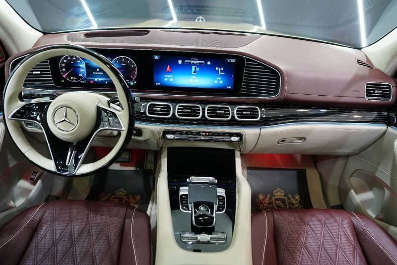 2024 Mercedes Benz GLS 600 MAYBACH thumbnail 7