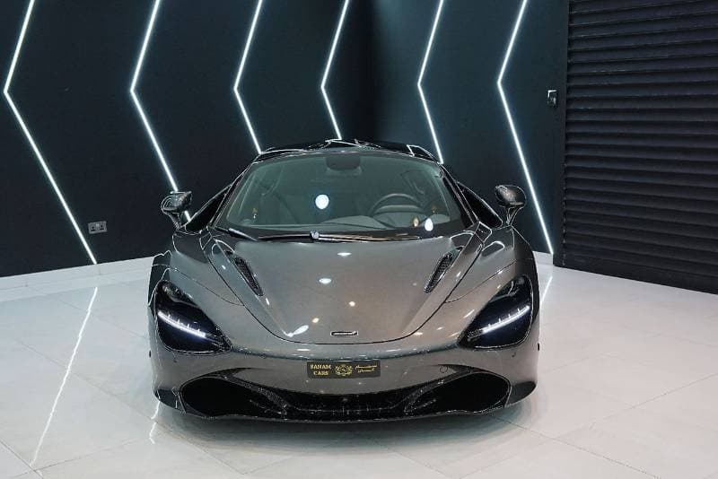 2021 McLaren 720S thumbnail 2