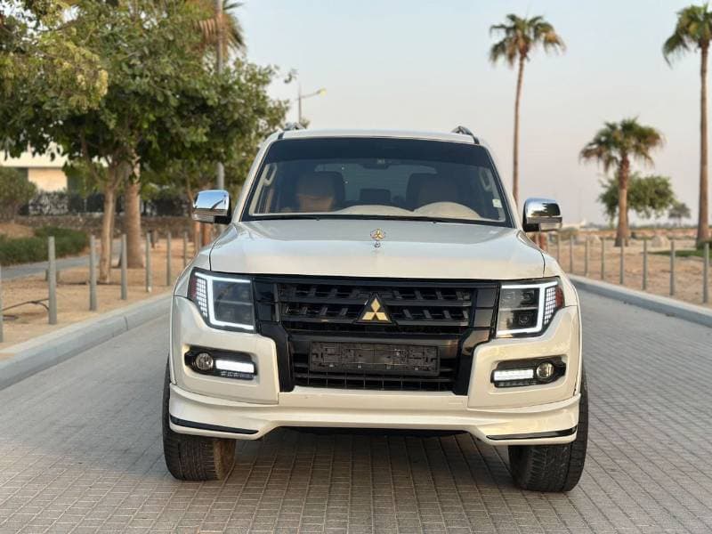 2020 Mitsubishi Pajero GLS H/L ROCKFORD
