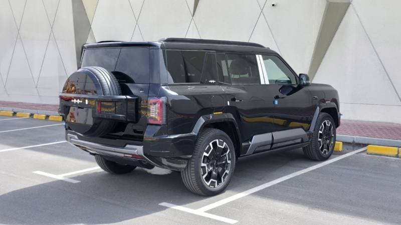 2025 BYD Leopard 8 FLAGSHIP thumbnail 4