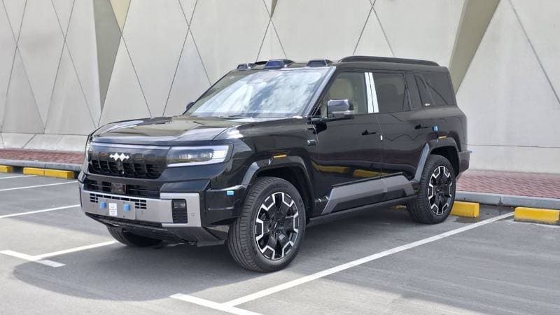 2025 BYD Leopard 8 FLAGSHIP thumbnail 3