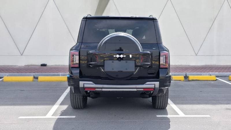 2025 BYD Leopard 8 FLAGSHIP thumbnail 5