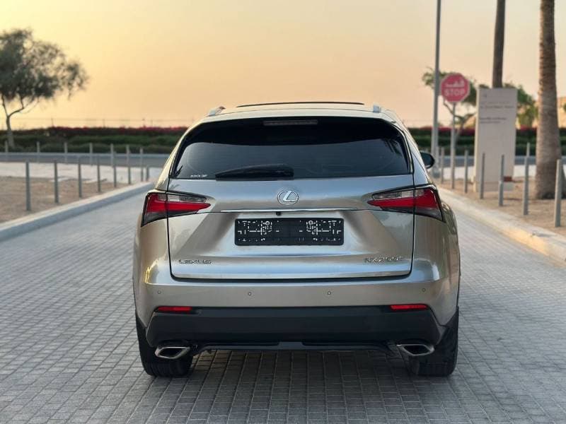 2015 Lexus NX200t F SPORT PLATINUM thumbnail 6