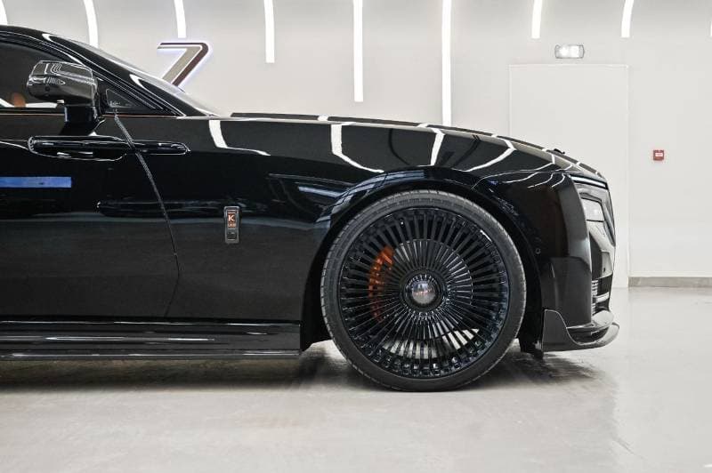 2025 Rolls Royce Spectre STANDARD thumbnail 4