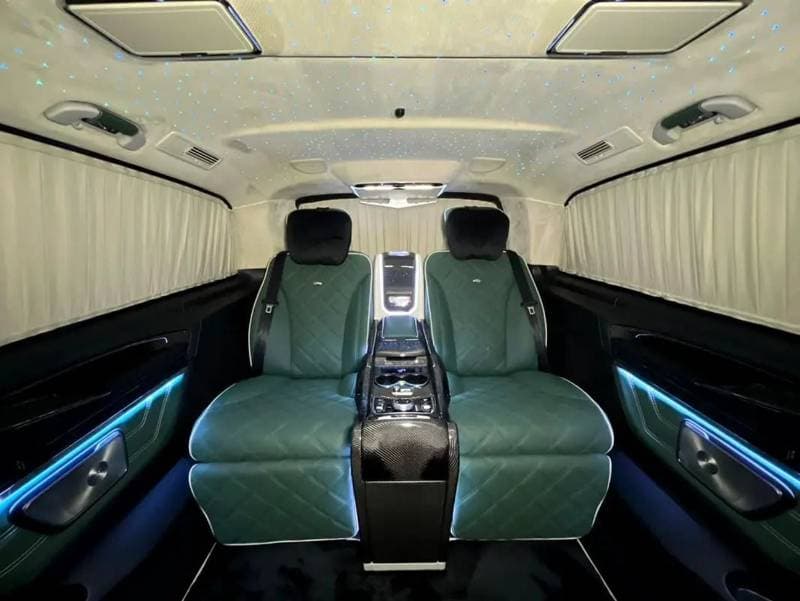 2026 Mercedes Benz V300 V LINE thumbnail 3