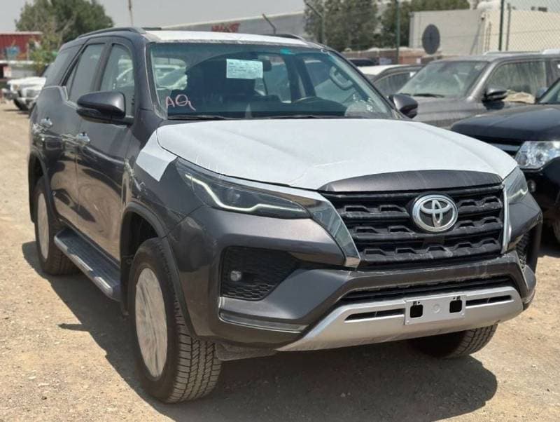 2026 Toyota Fortuner EXR