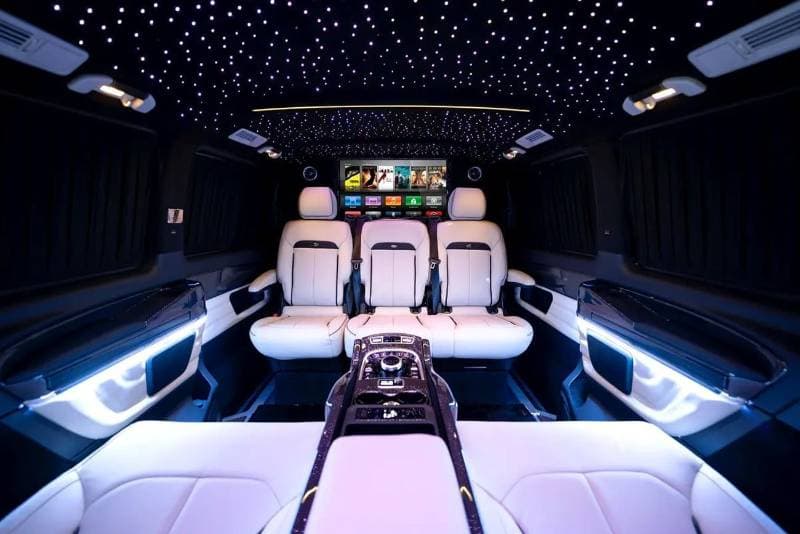 2026 Mercedes Benz V300 VLINE VIP EDITION thumbnail 5