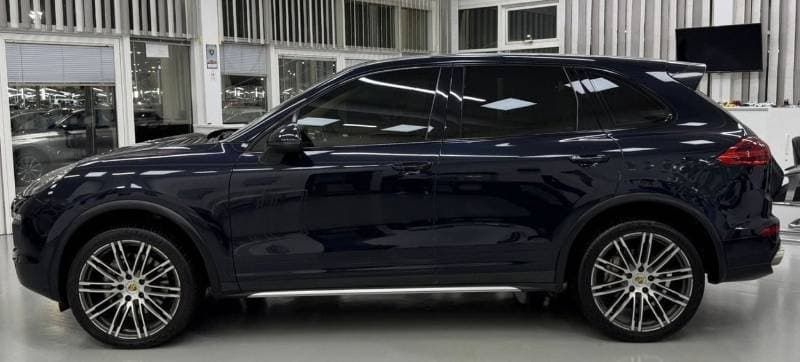 2015 Porsche Cayenne S thumbnail 6
