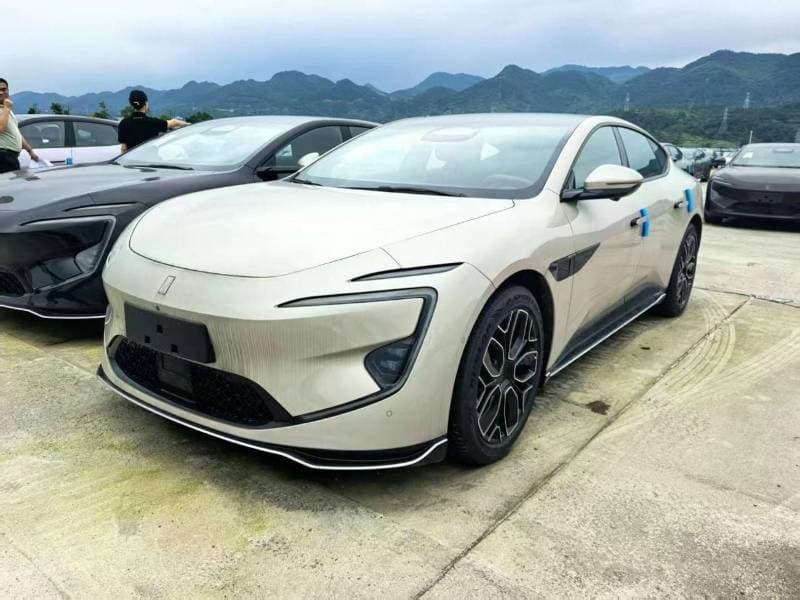 2026 Avatr 12 Max EREV