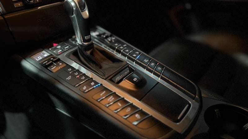 2016 Porsche Macan S thumbnail 8