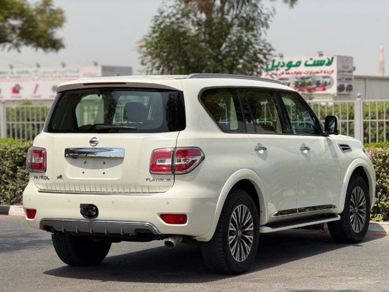 2019 Nissan Patrol SE PLATINUM CITY thumbnail 6
