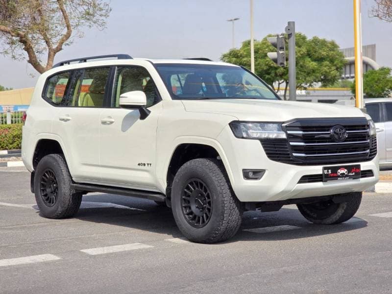 2024 Toyota Land Cruiser EXR thumbnail 3