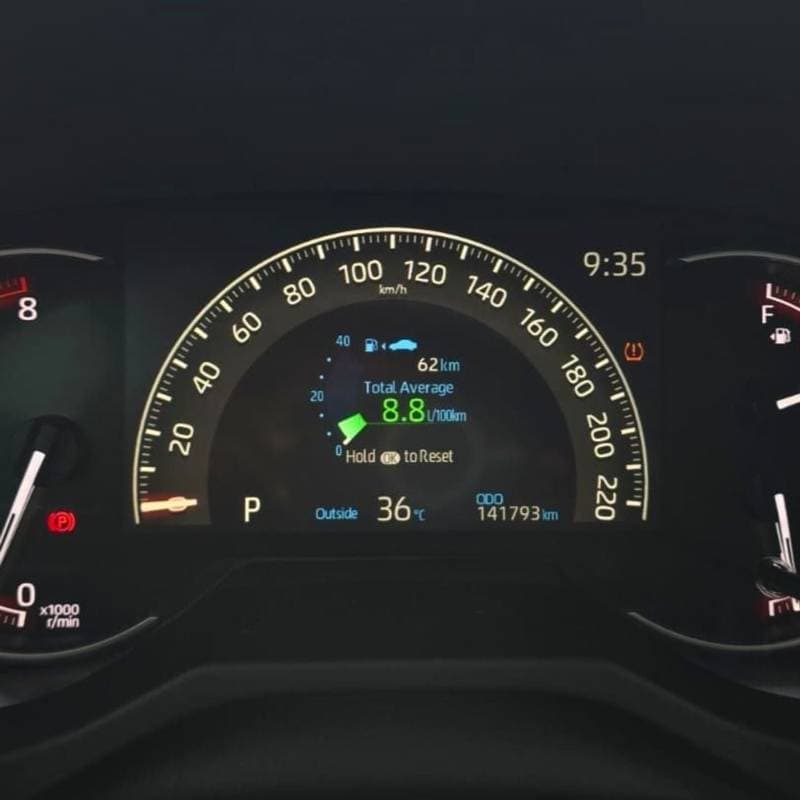 2024 Toyota RAV4 ADVENTURE thumbnail 3