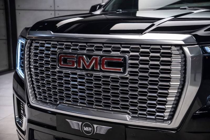 2021 GMC Yukon DENALI thumbnail 8